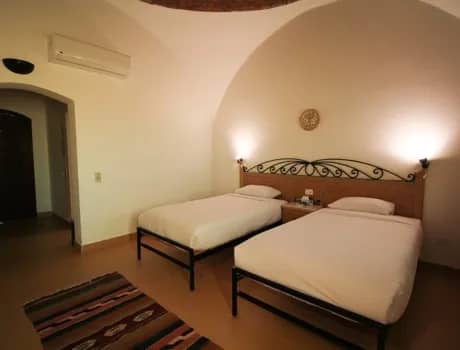 Deluxe Chalet - image