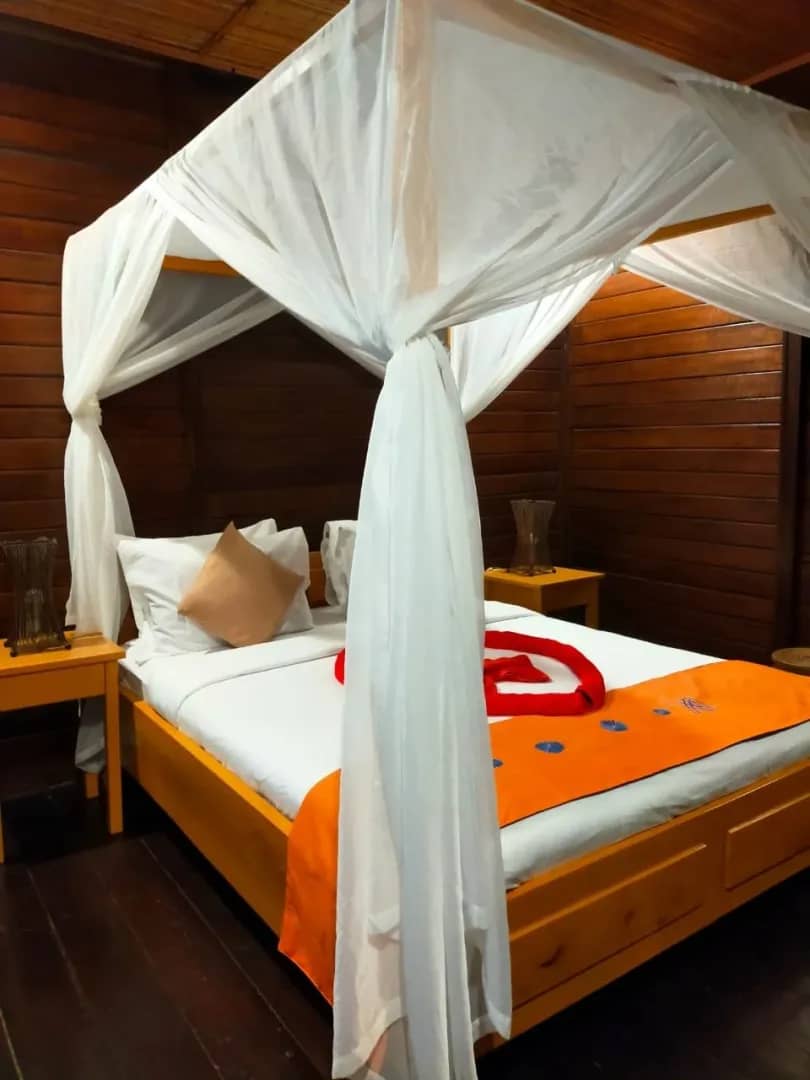 Superior Beachfront - image Superior Beachfront - image