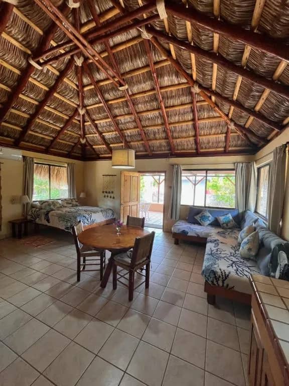 Deluxe Bungalow - image