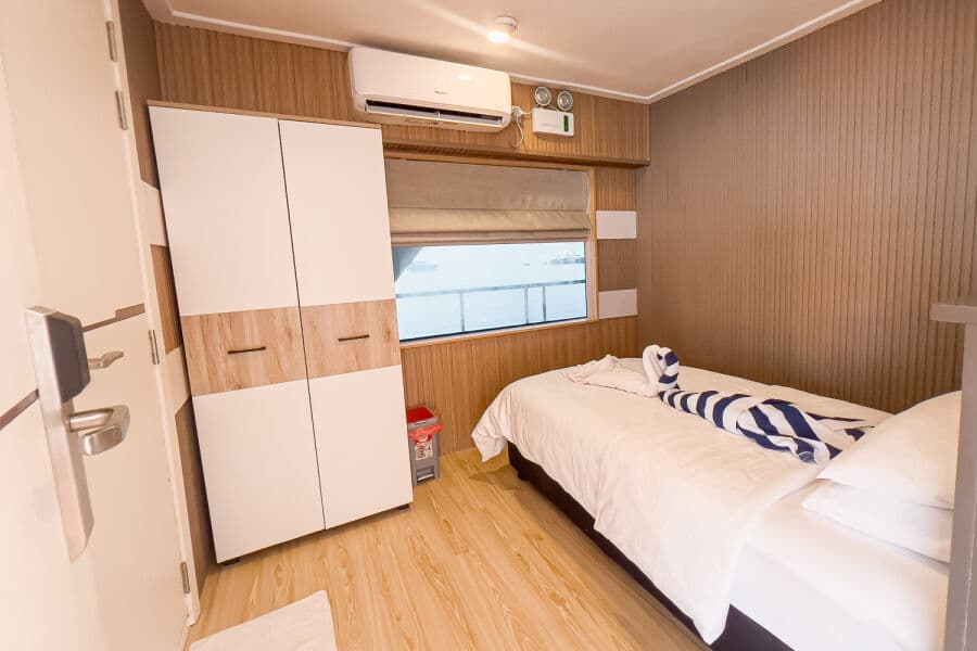 Premium Single Upper Deck - image