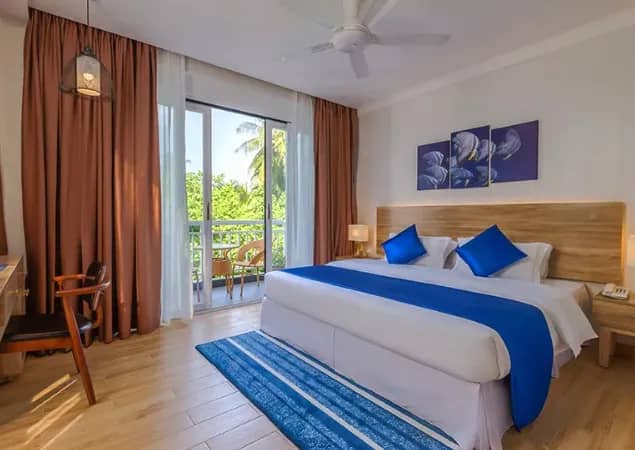 Deluxe Room - image Deluxe Room - image