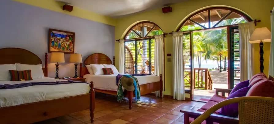 Beachfront Suites - image Beachfront Suites - image