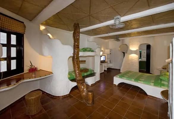 Deluxe Twin - image Deluxe Twin - image