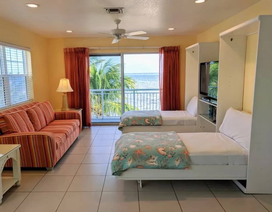 Two Bedroom Oceanfront - image Two Bedroom Oceanfront - image