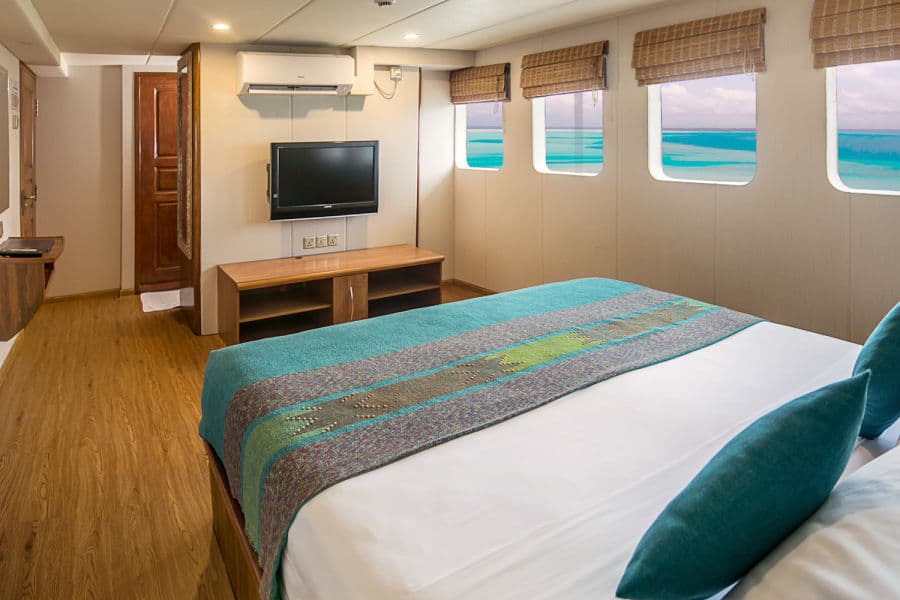 Suite Upper Deck - image Suite Upper Deck - image