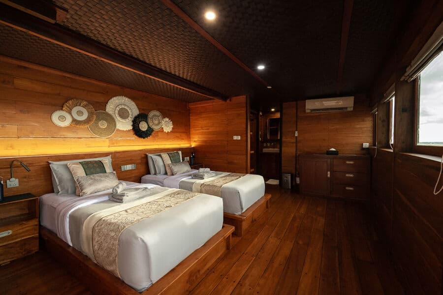 Deluxe Sea View with Balcony Upper Deck - image Deluxe Sea View with Balcony Upper Deck - image