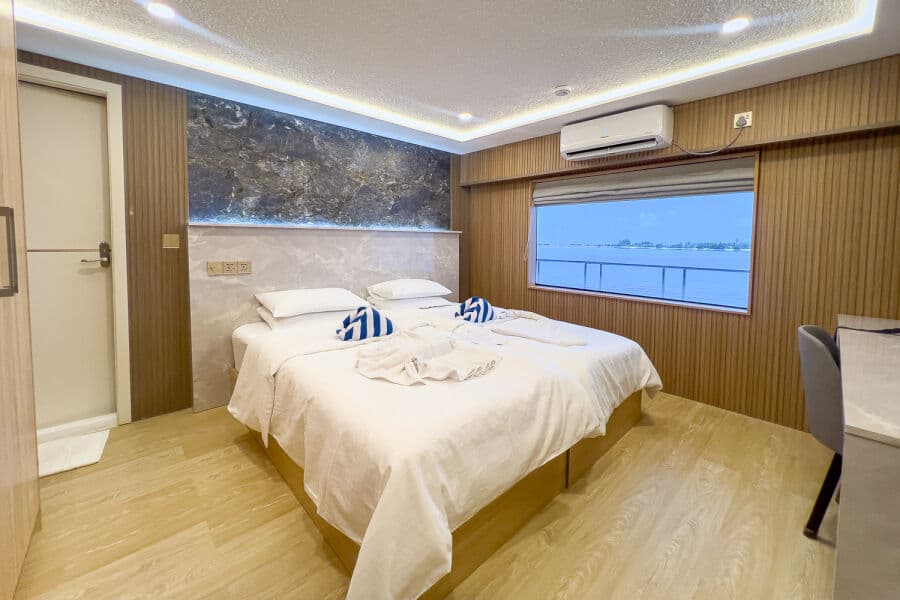 Superior Twin/Double Upper Deck - image Superior Twin/Double Upper Deck - image